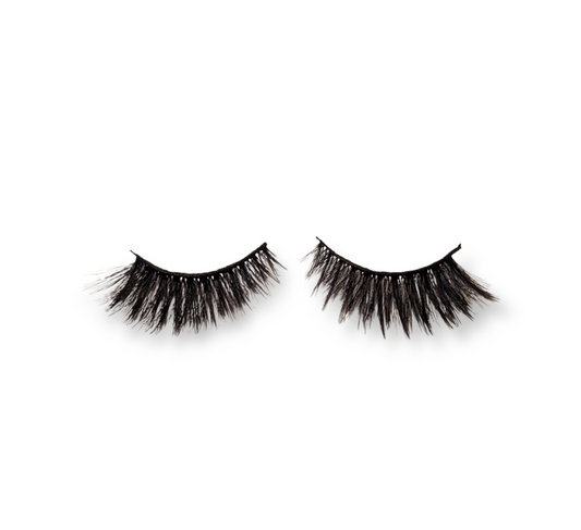 Queens Premium Mink Lashes soft natural-looking reusable eyelashes with flexible band