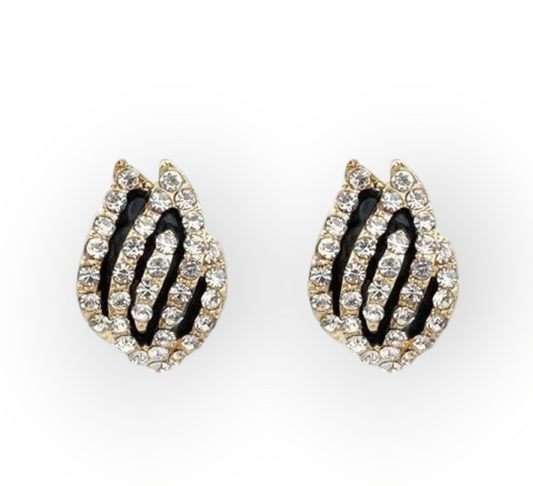 Rose gold Queens Classy Stud Earrings with a timeless and feminine design