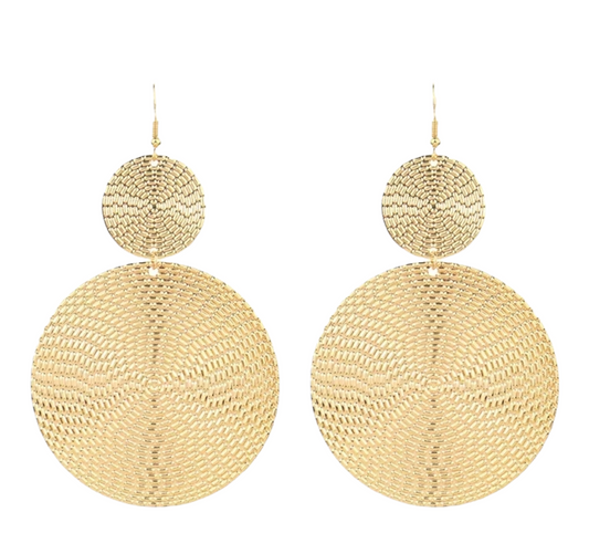 Simply Chic Earrings with minimalist elegant design.