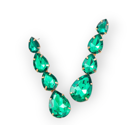 Elegant Ascending Oval Earrings with layered oval design, perfect for adding a modern touch to any outfit