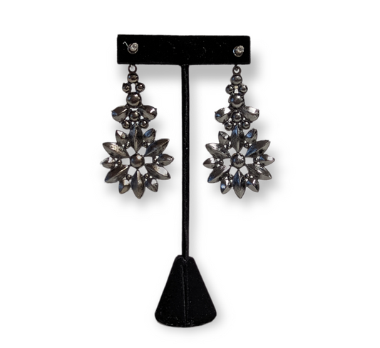 Her Inner Beauty Earrings featuring delicate design, perfect for elegant and graceful style.

