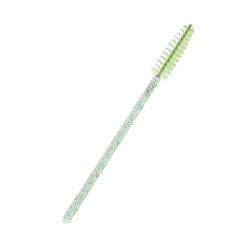 Mini Eyelash Wands with soft bristles for lash and brow grooming.
